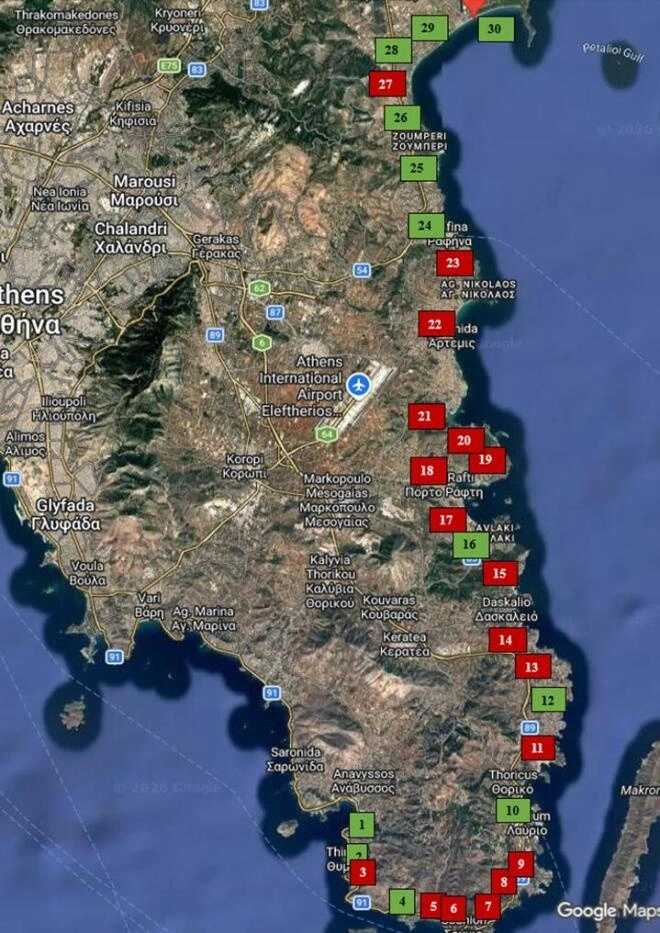Οι παραλίες της Αττικής που κρίθηκαν ακατάλληλες για κολύμπι: Δείτε τη λίστα