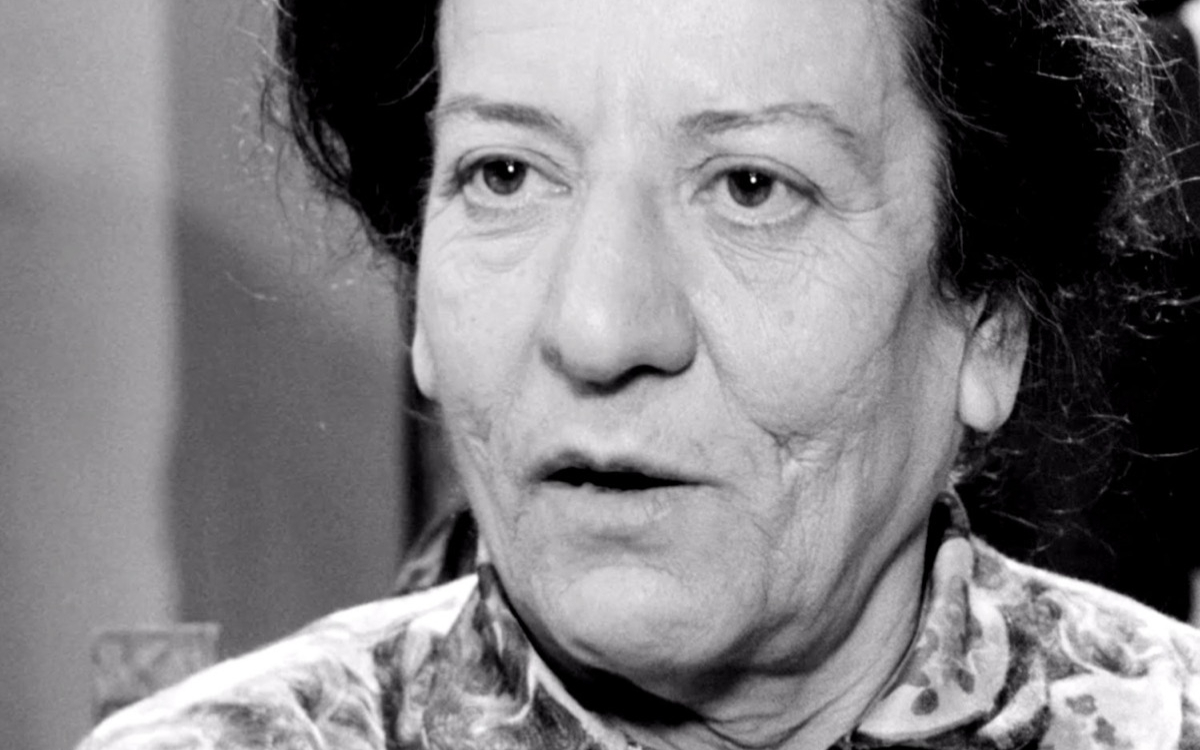 Σαν σήμερα 13 Ιουνίου έφυγε από τη ζωή η Σαπφώ Νοταρά: Οι άγνωστες πληροφορίες που την οδήγησαν στον πιο μοναχικό θάνατο