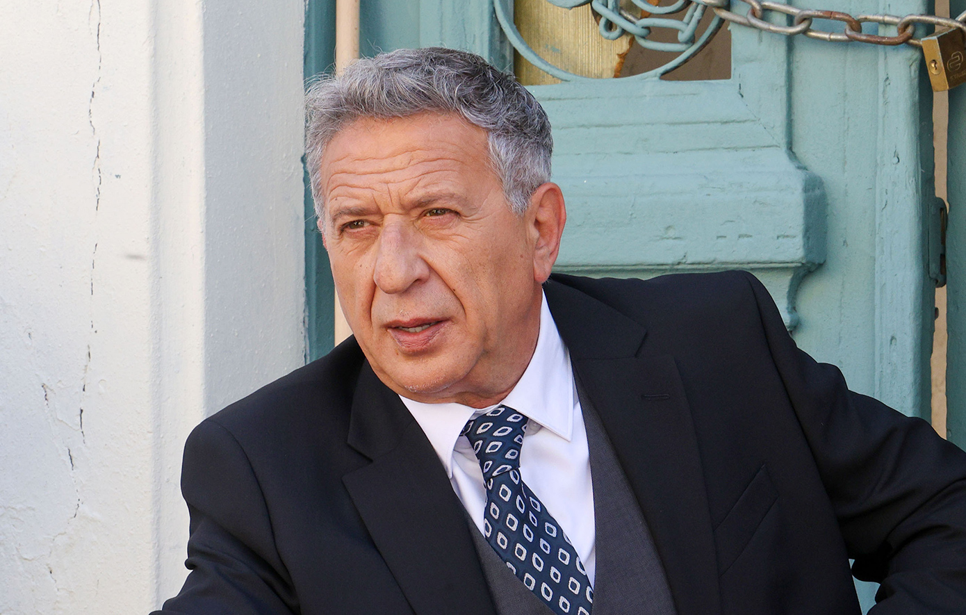 Αντώνιος και Κλεοπάτρα: Η πρώτη φωτογραφία του Κώστα Κόκλα από τα γυρίσματα όπως δεν τον έχουμε ξαναδεί