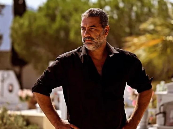 Δύο Μαύρα Πουκάμισα: Τα απωθημένα του παρελθόντος βγαίνουν στην επιφάνεια και σκορπούν το αίμα