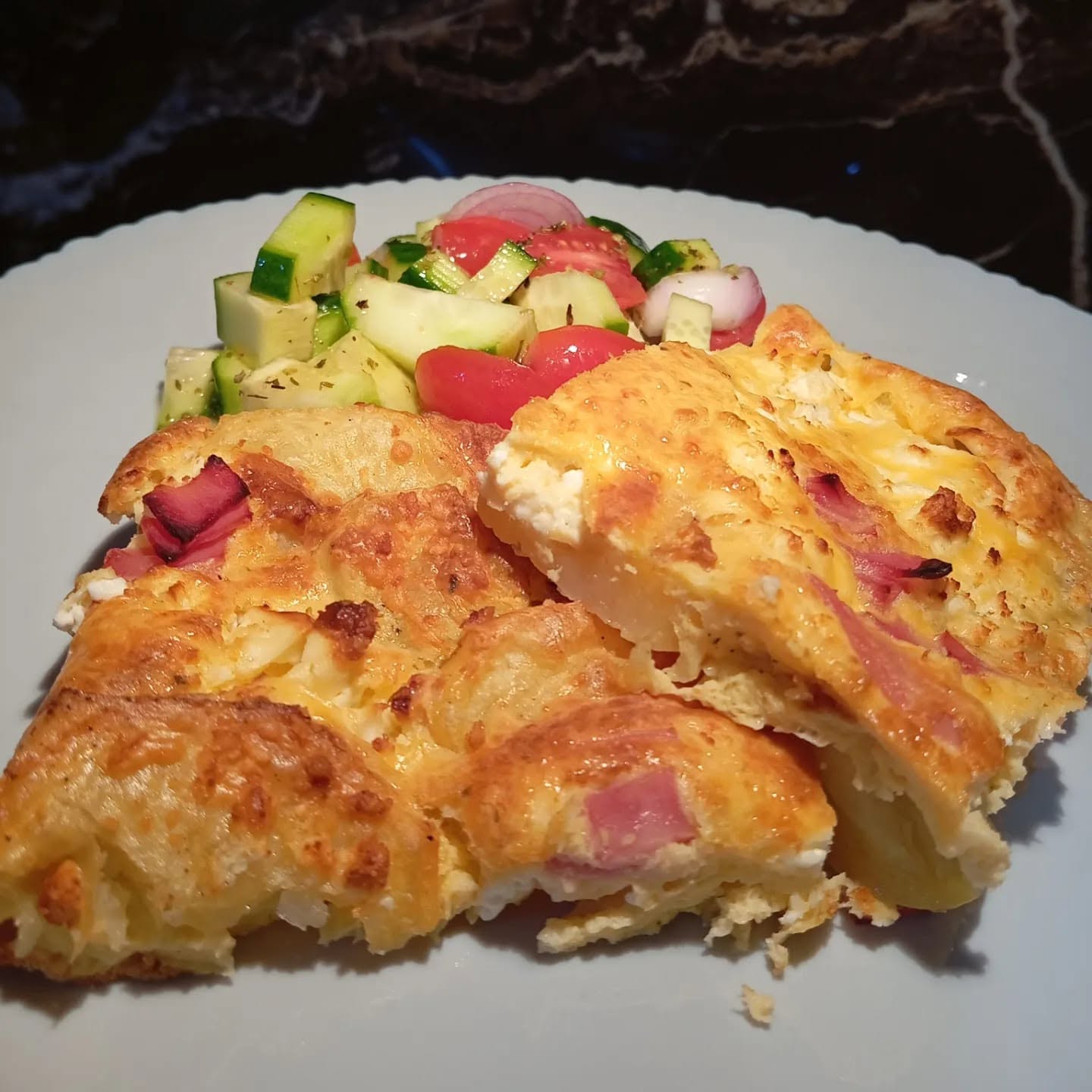 Η Ελληνική frittata που θα λατρέψετε: Ομελέτα φούρνου με πατάτες και φέτα