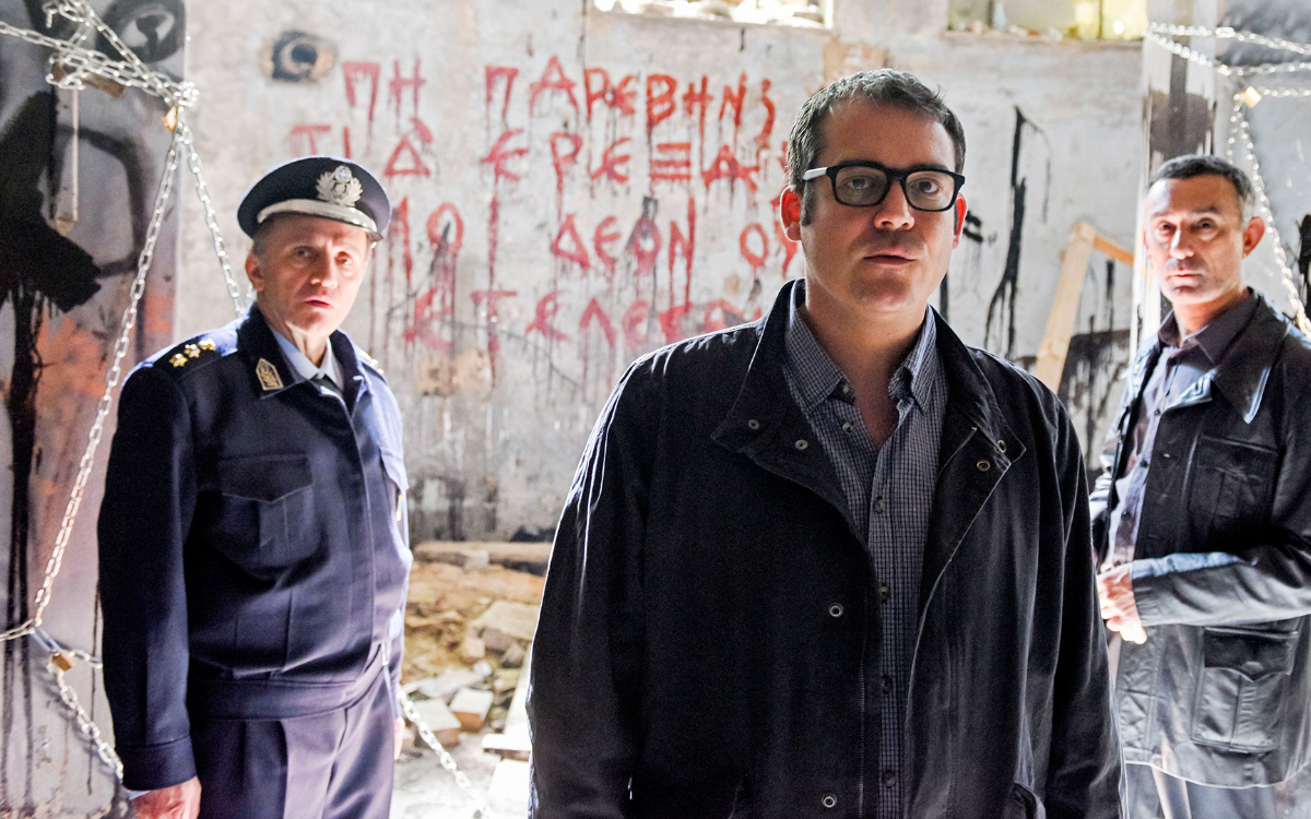 Έτερος Εγώ: Το παρελθόν επιστρέφει και ο Απόστολος παγώνει