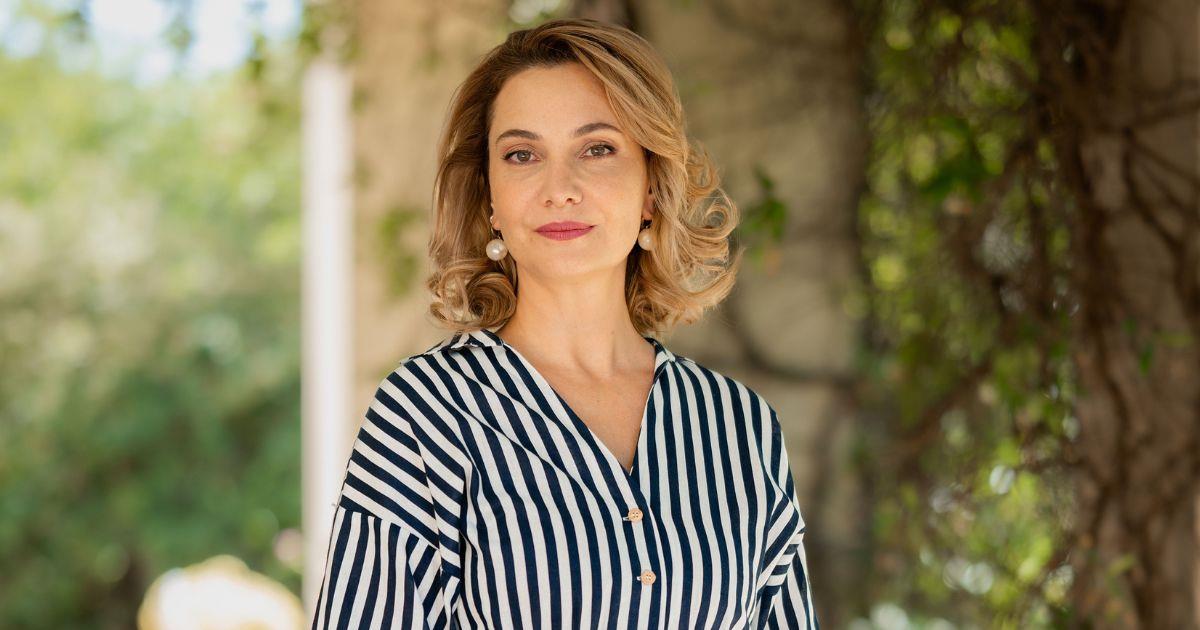 Να μ' αγαπάς: Η Στεφανί Καπετανίδη άλλαξε τα μαλλιά της και έγινε αγνώριστη- Η μεταμόρφωσή της για τις Σπιλιάδες