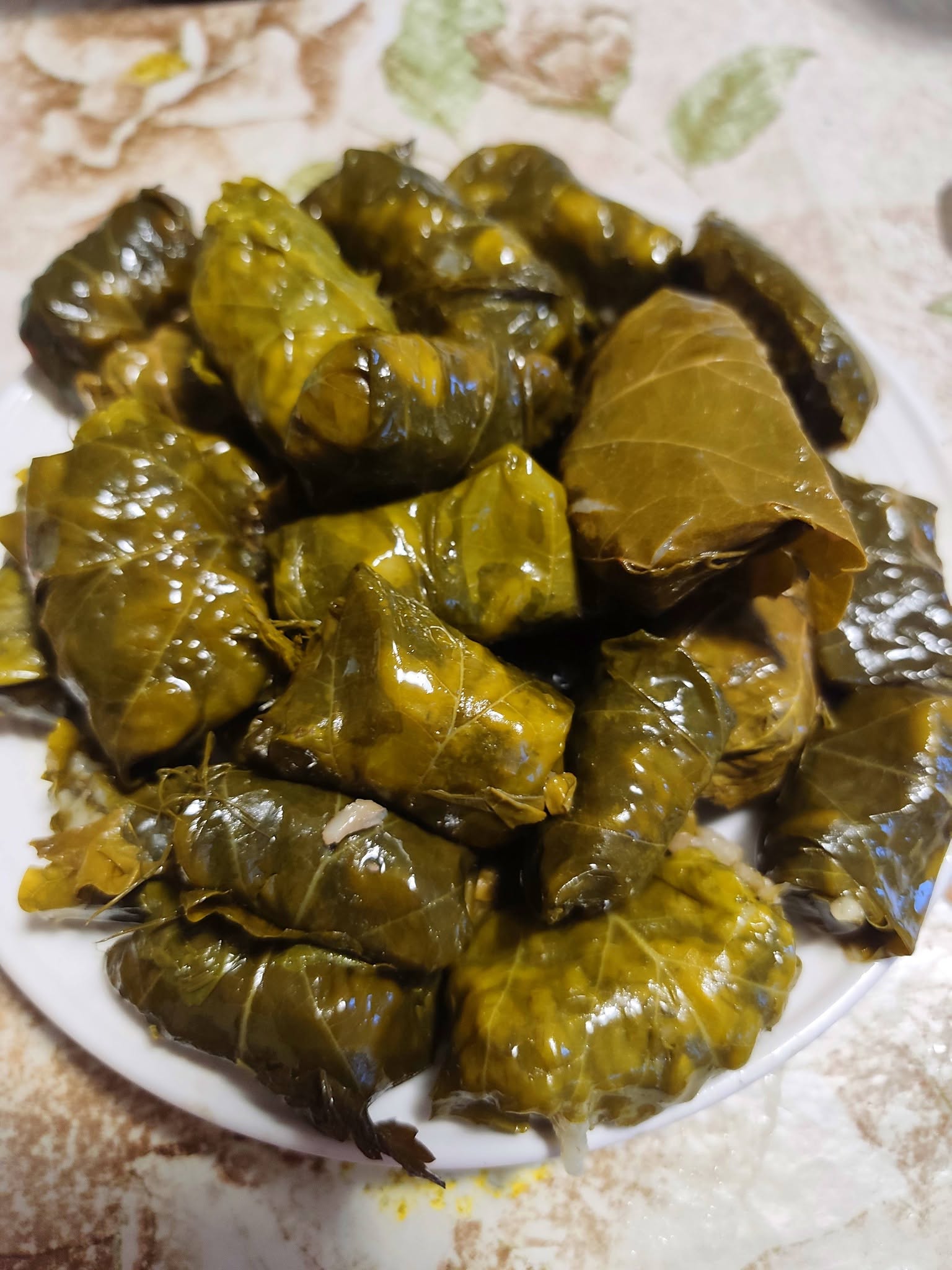Ντολμαδάκια με φύλλα μουριάς (Μουρνόφυλλα): Η παραδοσιακή συνταγή