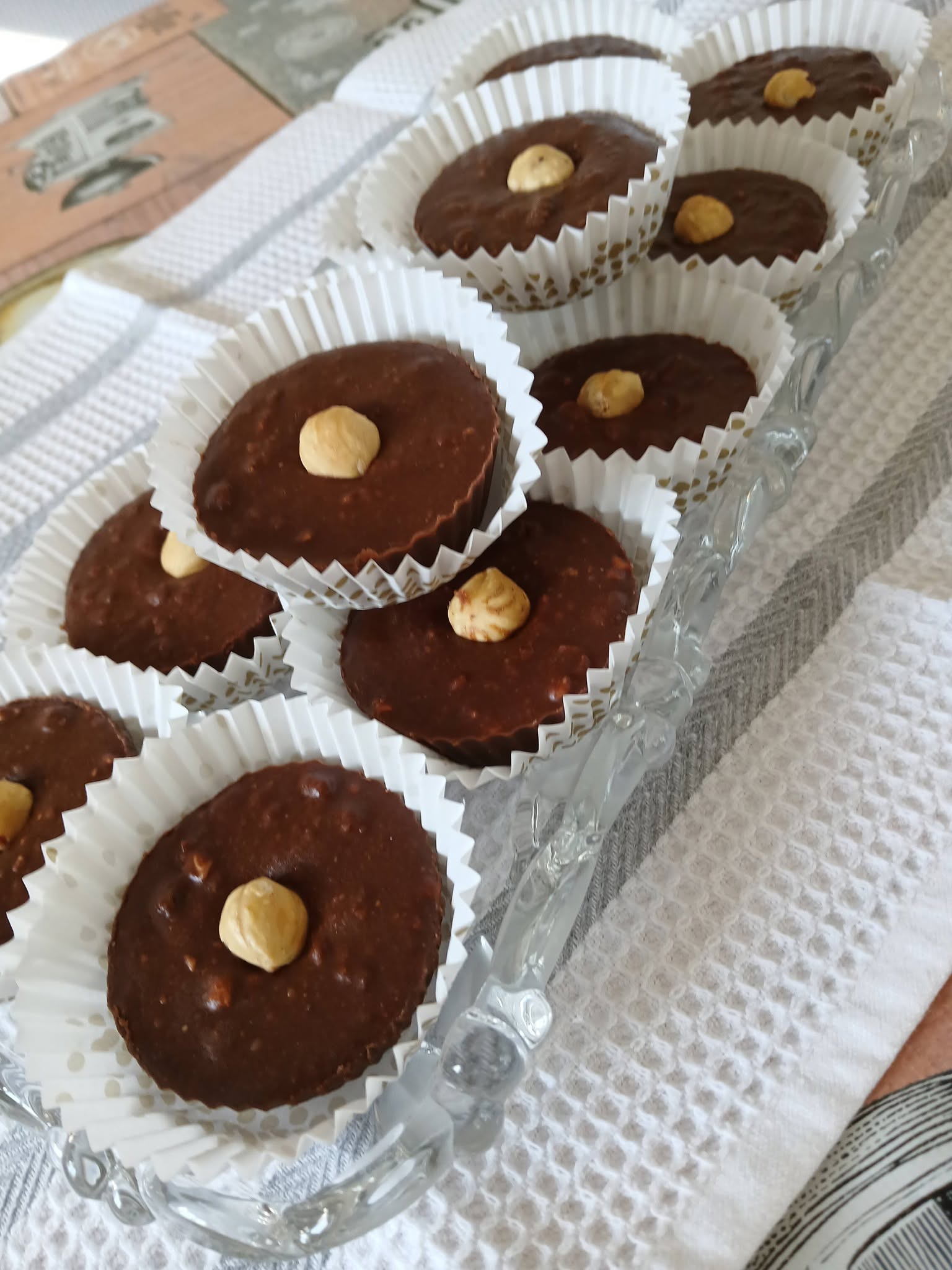 Ταρτάκια ferrero χωρίς ζάχαρη με 5 υλικά έτοιμα σε 10 λεπτά