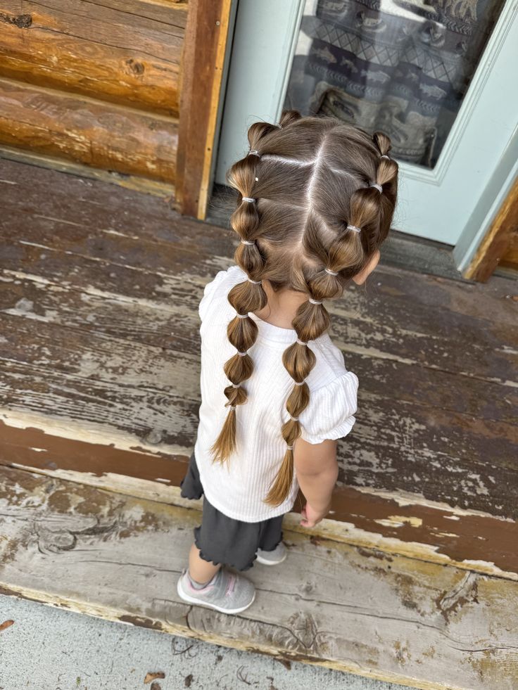 Back to school 2026: Τα καλύτερα χτενίσματα για κοριτσάκια τη πρώτη μέρα στο σχολείο