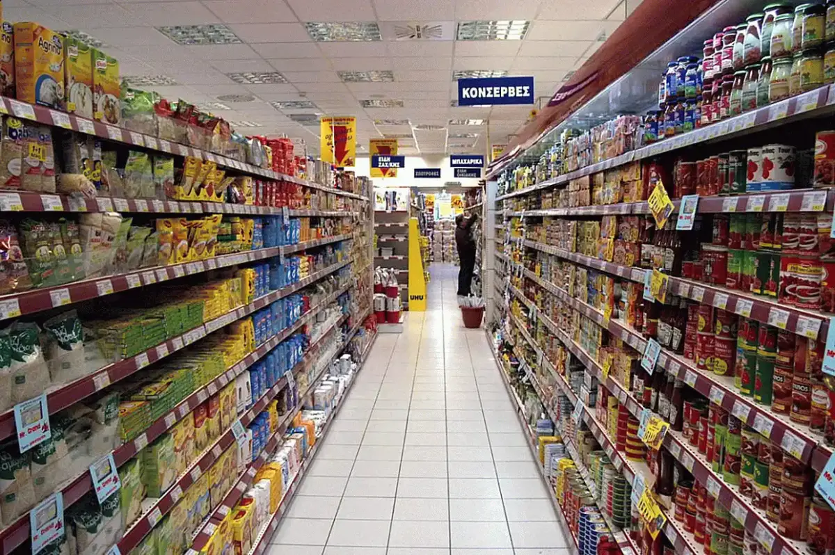 Μειώσεις τιμών από 1 Σεπτεμβρίου σε 1.150 κωδικούς: Αυτά είναι τα προϊόντα της λίστας- Από τρόφιμα έως σχολικά είδη