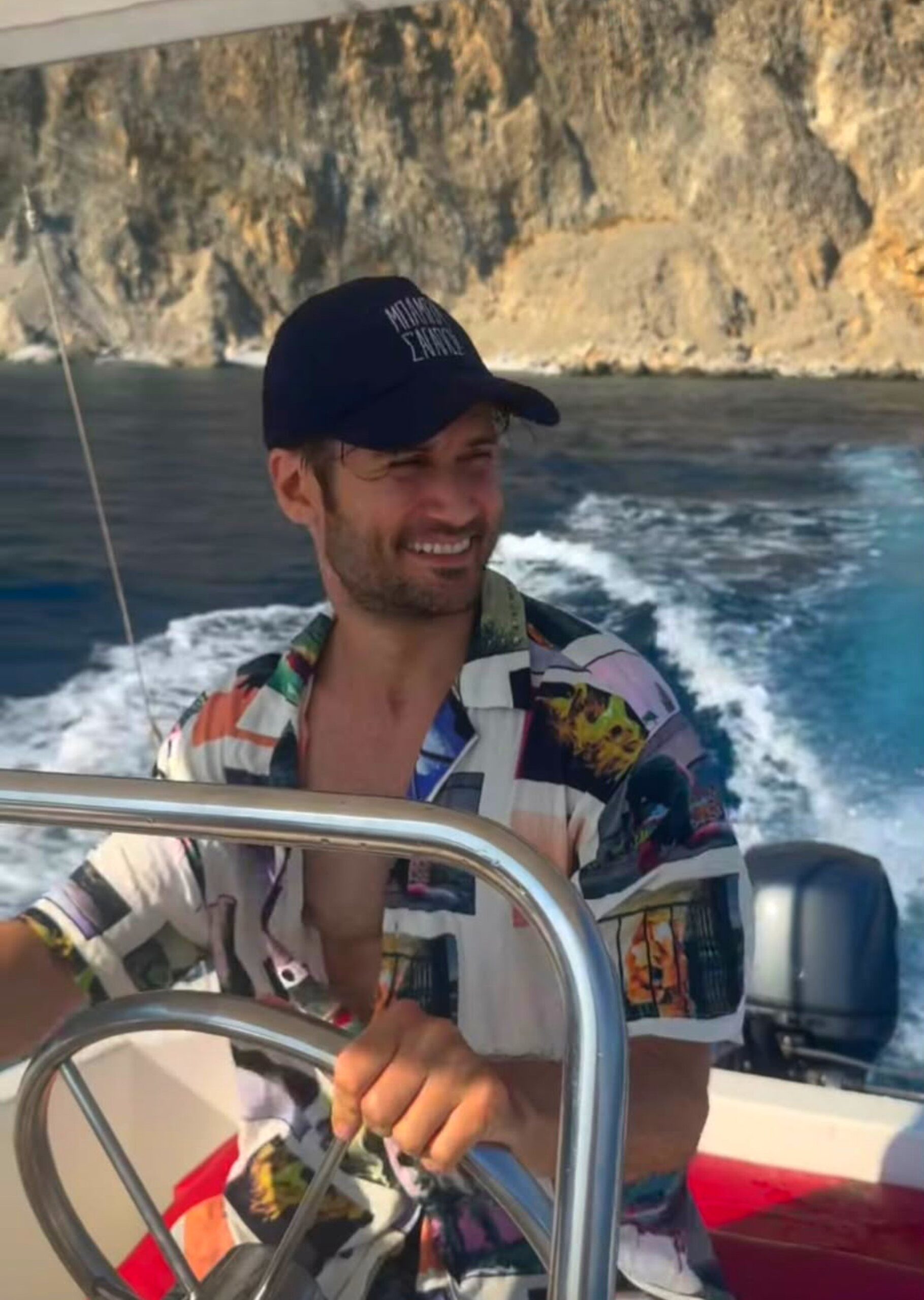 Μπαμπά σ’ αγαπώ: Η πρώτη αγάπη του Δημήτρη έρχεται από Αμερική και σβήνει την Ελένη