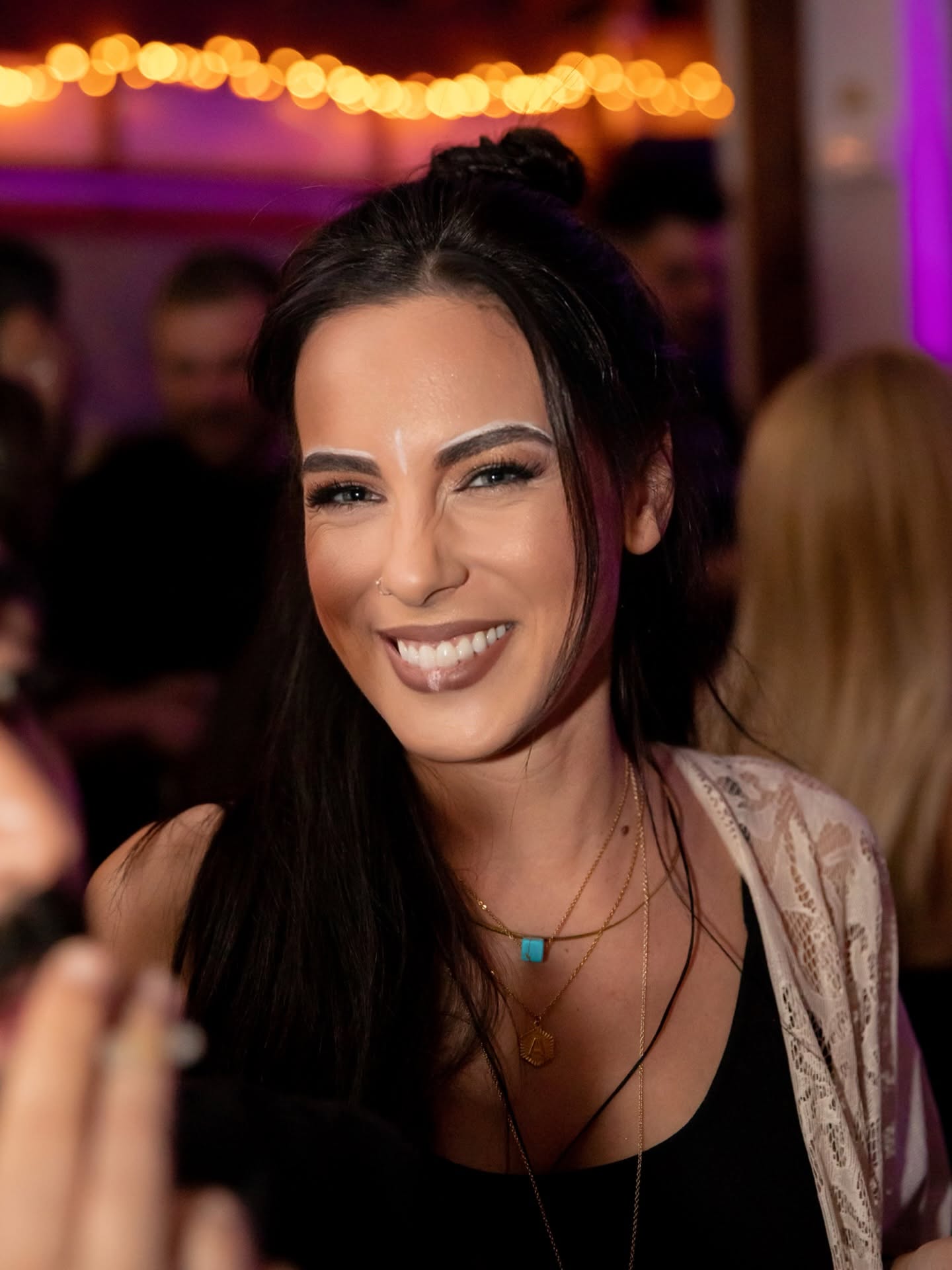 Ποια ηθοποιό από το Μπρούσκο θα δούμε και στις δύο νέες σειρές του Α. Γεωργίου στον ΣΚΑΪ