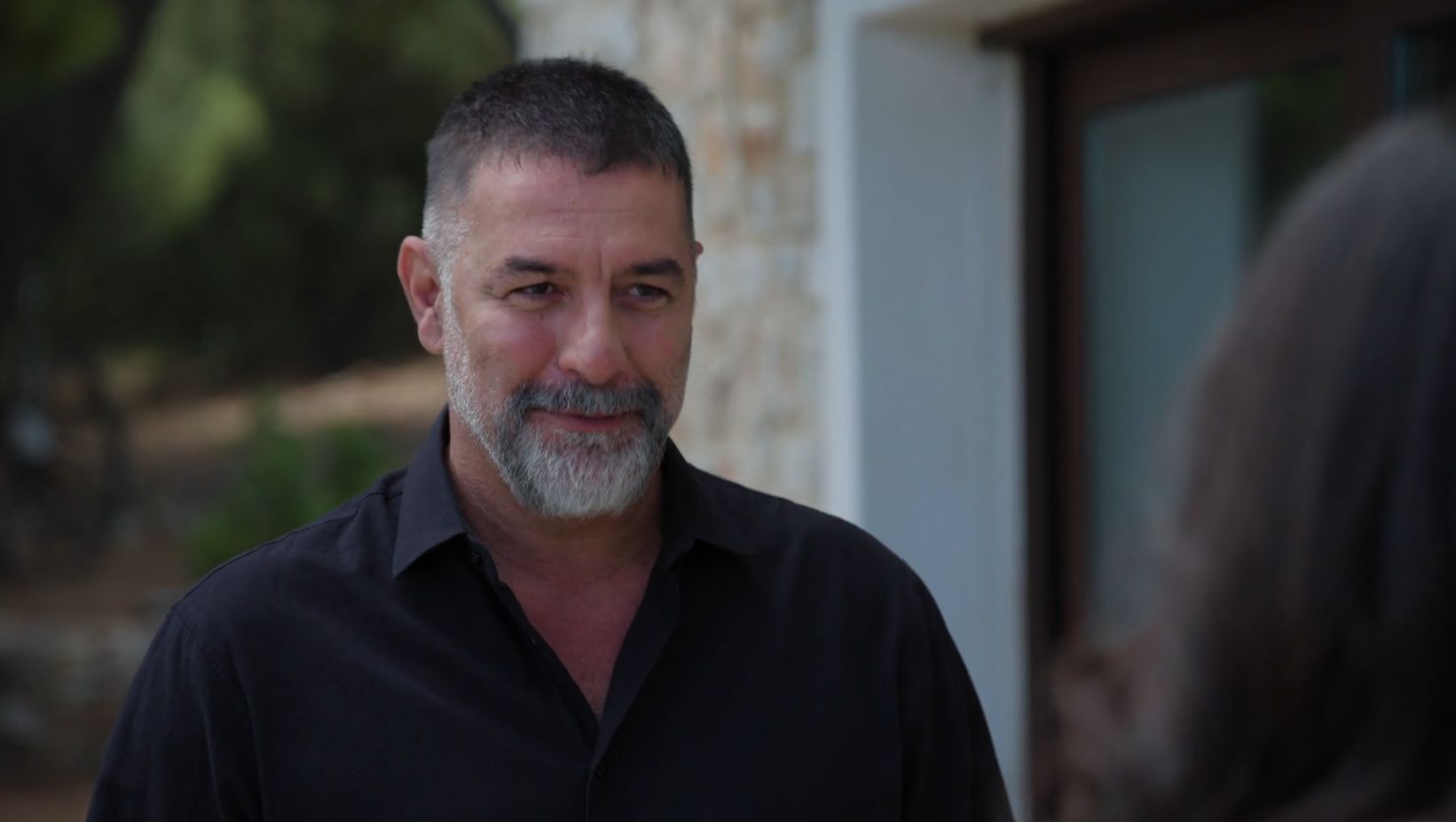 Δυο Μαύρα Πουκάμισα επόμενα επεισόδια: 6, 7, 8, 9 4 Δυο Μαύρα Πουκάμισα επόμενα επεισόδια: 6, 7, 8, 9