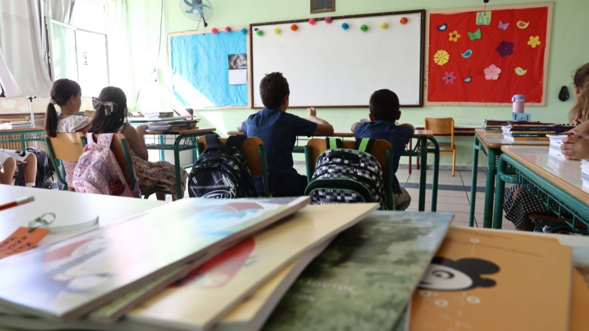 Σχολεία: Αλλάζει το ωρολόγιο πρόγραμμα των μαθητών στις  3 Δεκεμβρίου-Η εγκύκλιος του Υπουργείου Παιδείας
